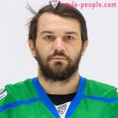 Руски хокејаш Дмитриј Црна: биографија и каријера у спорту