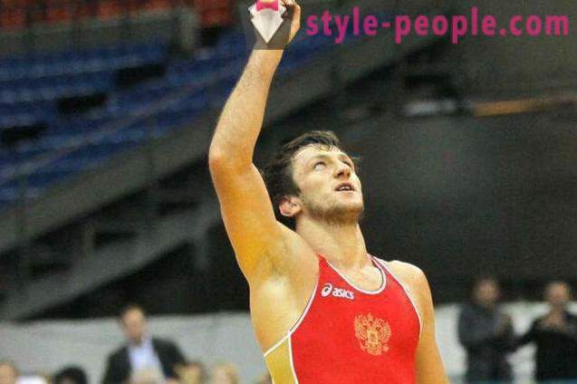 Дени Тсаргусх, руски рвач: биографија, приватни живот, спортски успеси