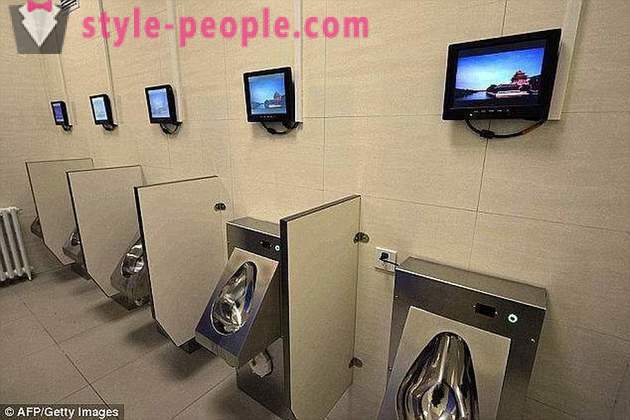 У Кини, био је тоалет са паметним системом за препознавање лица
