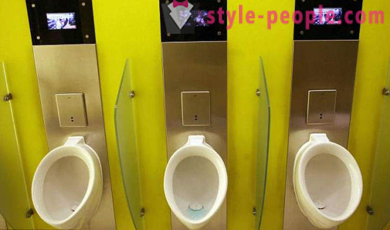 У Кини, био је тоалет са паметним системом за препознавање лица