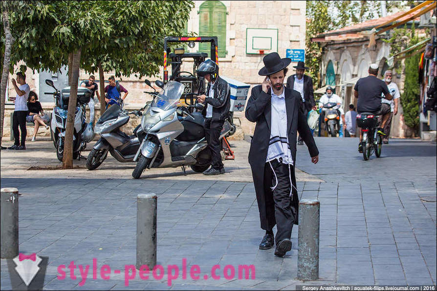 Зашто су Јевреје носе специјалне одећу