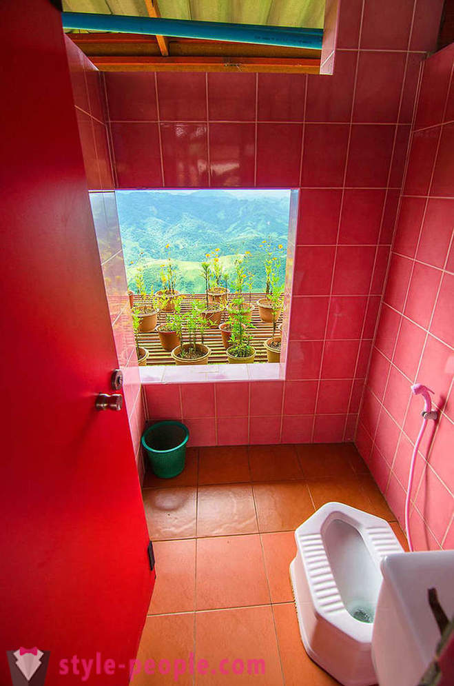 Из нужде, али не љути: најнеобичнијим јавних тоалета