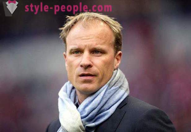 Денис Бергкамп - Холандски фудбалски тренер. Биографија спортска каријера